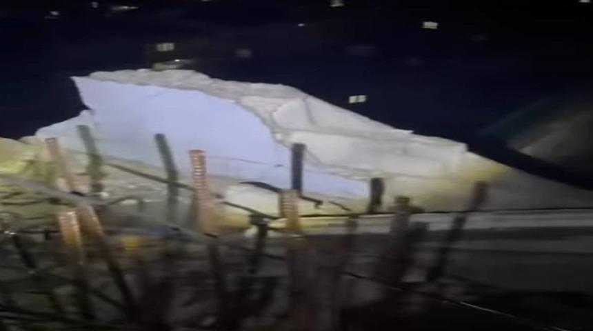 Şırnak&rsquo;ta 7 katlı apartmana yıldırım d&uuml;şt&uuml;