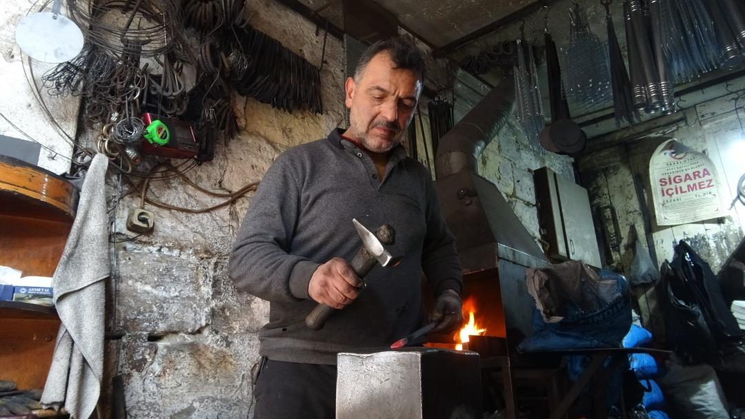  İş&ccedil;ilik yapıyordum, şu anda bu d&uuml;kkanı &ccedil;alıştırıyorum  Yurt dışına satıyor 2
