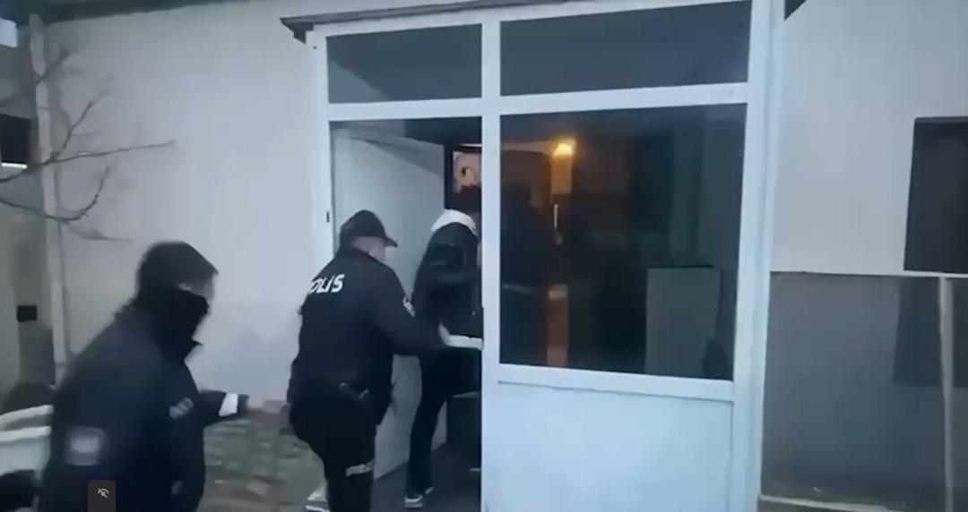 Bakan Yerlikaya 65 ili tek tek sıralayarak duyurdu: Uyuşturucu satıcılarına dev operasyon! 3