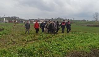 Kocaeli'de 83 yaşındaki Alzheimer hastası tarlada &ouml;l&uuml; bulundu