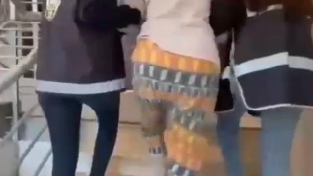 İzmir’de 61 yıl hapis cezası bulunan ’suç makinesi’ yakalandı