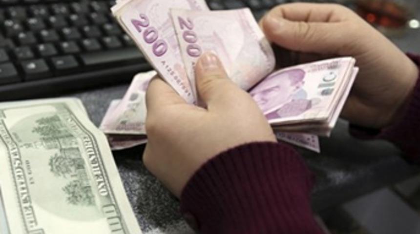 Merkez öncesi dolar 2,15'i gördü