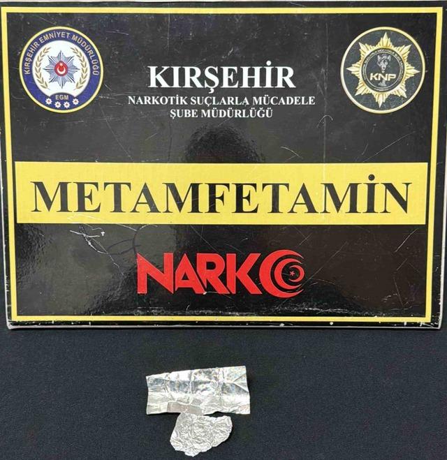 Kırşehir’de uyuşturucu operasyonu: 4 gözaltı 1