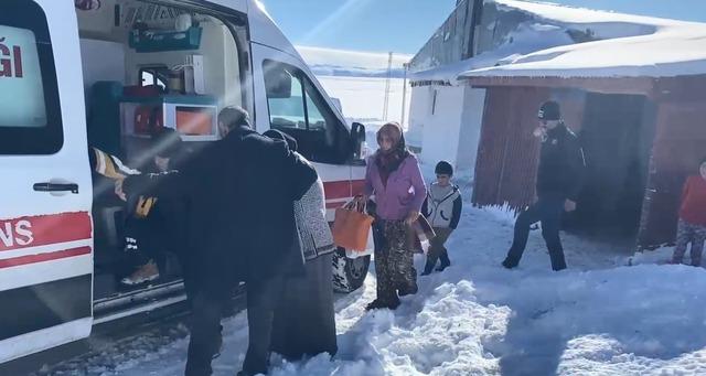 Kars’ta ekipler hasta vatandaşlar için seferber oldu 1