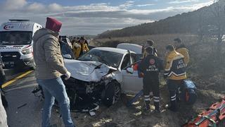 Kırklareli'nde iki otomobil çarpıştı: 7 yaralı