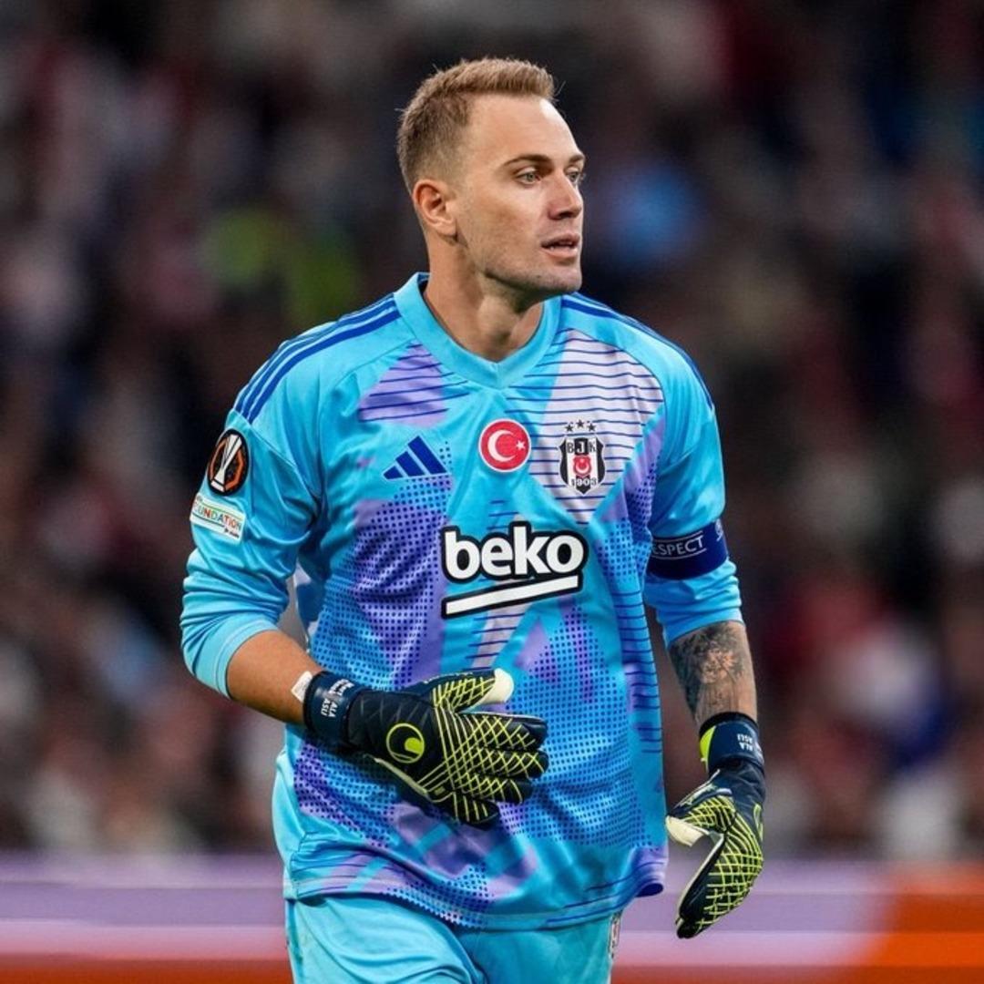 Fenerbah&ccedil;e Beşiktaşlı yıldızı transfer ediyor!   Gelmek i&ccedil;in para bile konuşmuyor   2