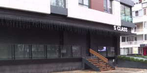 Bağdat Caddesi'ndeki l&uuml;ks oto galeri bir gecede kapandı