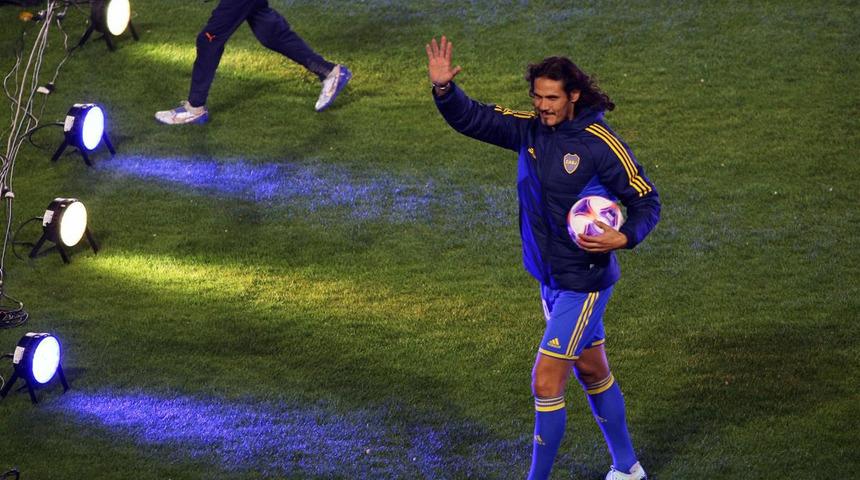 Futbol d&uuml;nyası Edinson Cavani ile elveda dedi: İşte o duygu y&uuml;kl&uuml; mesaj