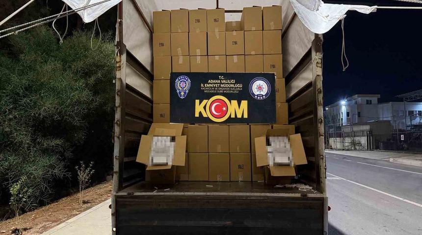 Adana&rsquo;da 7 milyon 820 bin TL&rsquo;lik makaron ele ge&ccedil;irildi: 4 tutuklama