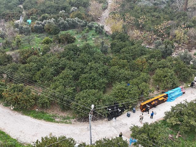 Tarla fiyatı 2 TL'ye geriledi market fiyatı 35 katına &ccedil;ıktı! &Uuml;retici tepki g&ouml;steriyor