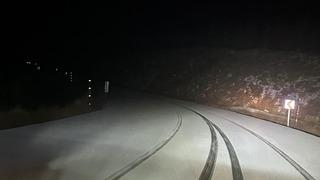 İzmir’e mevsimin ilk karı düştü