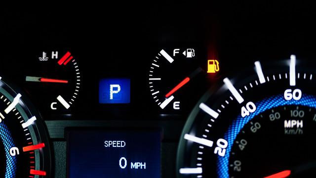 Otomobillerdeki en basit ama en dahi icat olan 'depo oku'nun mucidi James Moylan hayatını kaybetti