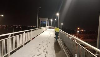 Kocaeli'de karla m&uuml;cadele &ccedil;alışmaları s&uuml;r&uuml;yor