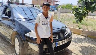 Hatay'da ref&uuml;je &ccedil;arpan motosikletteki 2 &ccedil;ocuk hayatını kaybetti