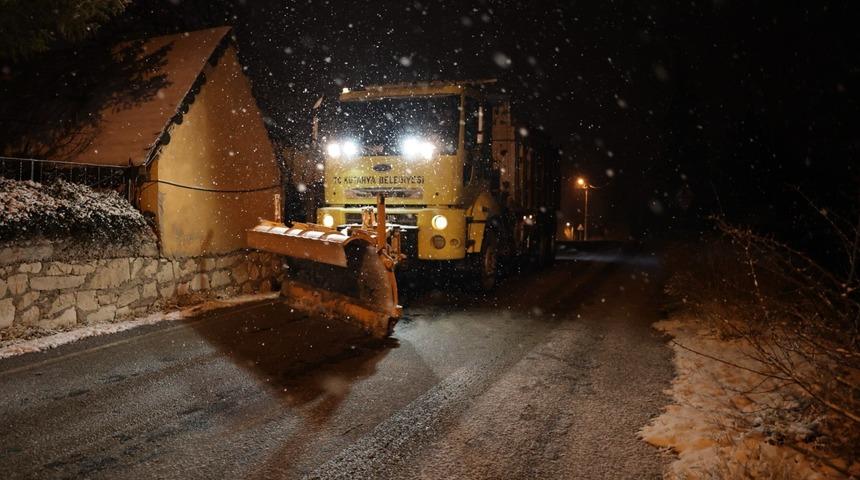 K&uuml;tahya Belediyesi kış mesaisine başladı