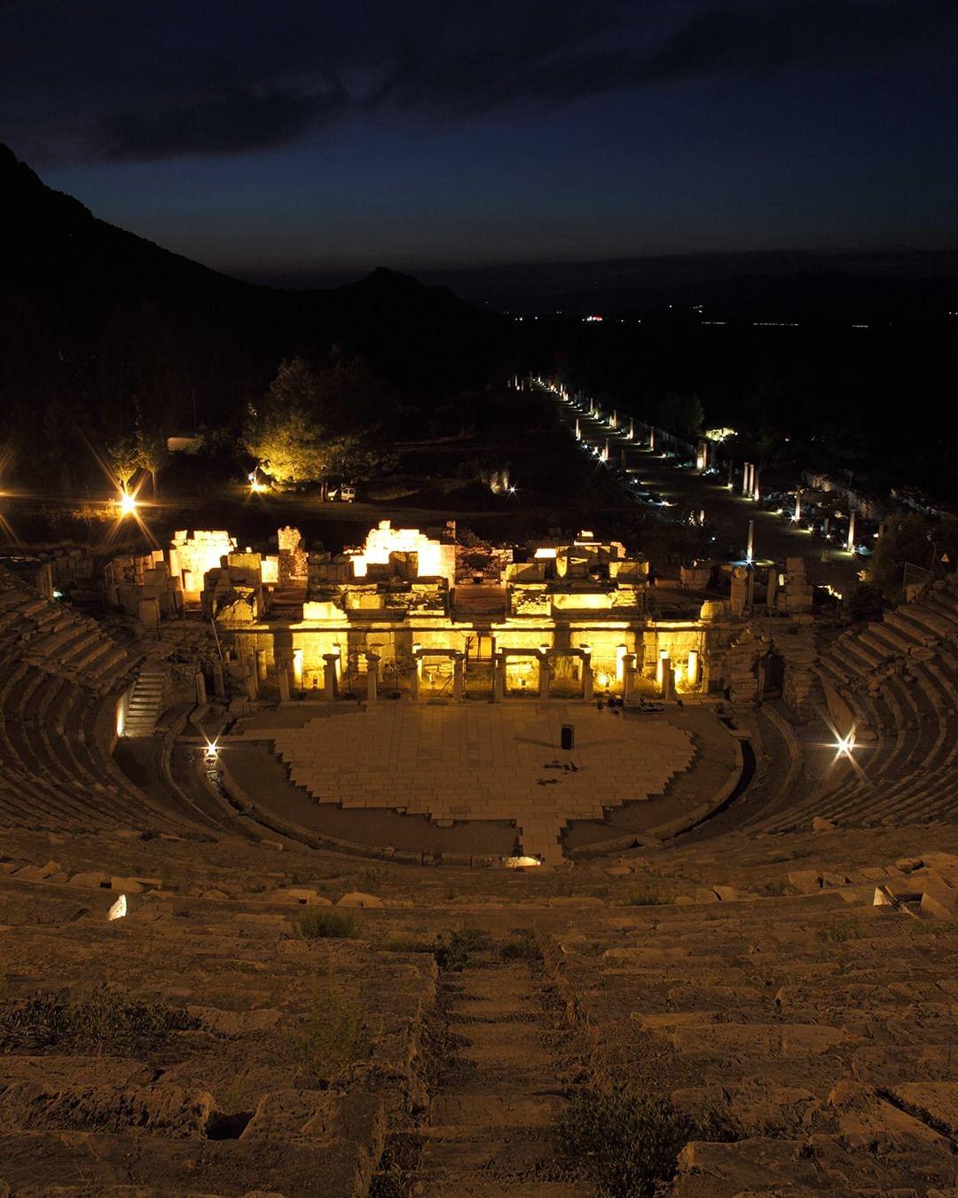 Turizm ekonomiye damga vurdu! Turizm t&uuml;ketimi 2024 te 3.8 trilyon lirayı aştı 6