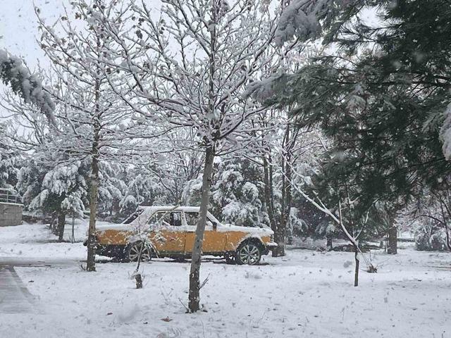 Batman&rsquo;da kar sevinci: Sokaklar beyaza b&uuml;r&uuml;nd&uuml; 2