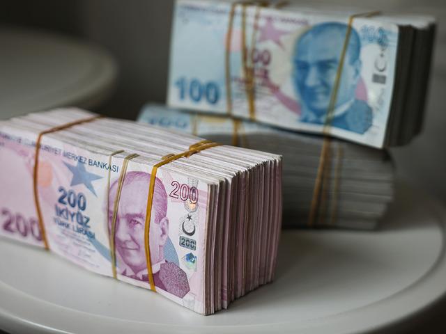 Konut kredisi faizinde en d&uuml;ş&uuml;k oran: Ev alacaklara 'bulunabiliyor' uyarısı