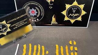 Uyuşturucu emdirilmiş peçeteyle yakalanan 2 kişi gözaltına alındı