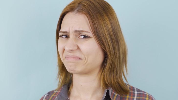 Birine elindeki işi verirken neden &ccedil;ok rahatsız olursun?