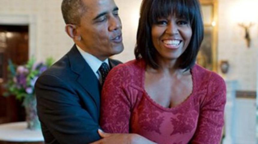 Obama çiftinin geliri 127 bin dolar düştü