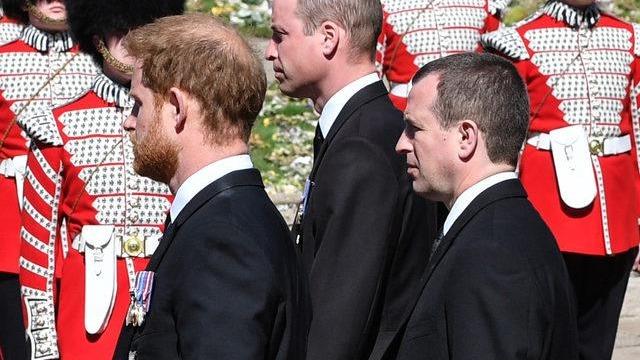 William ve Harry'nin arasına şimdi de para girdi