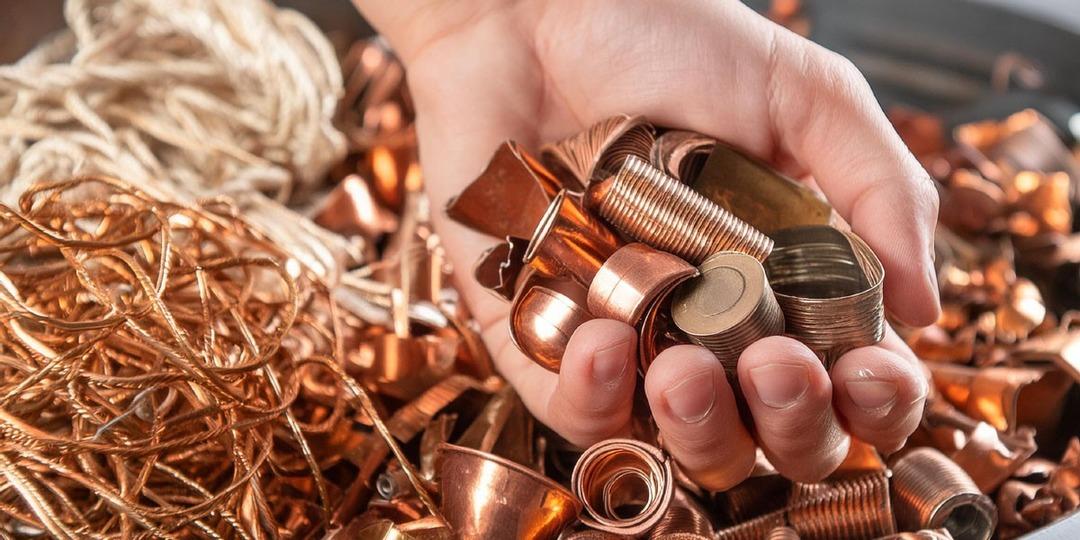 Bakır fiyatlarında arz endişesi: Londra da rekor seviye görüldü 1