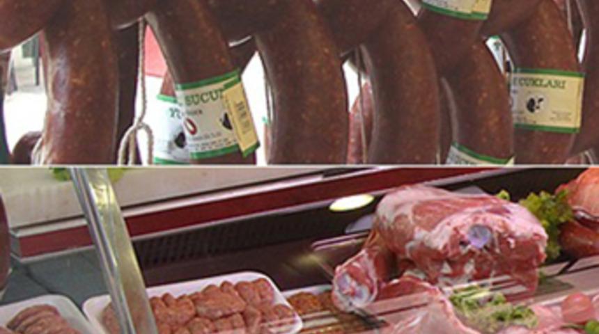 Kasaplar sucuk, köfte ve tavuk satamayacak!