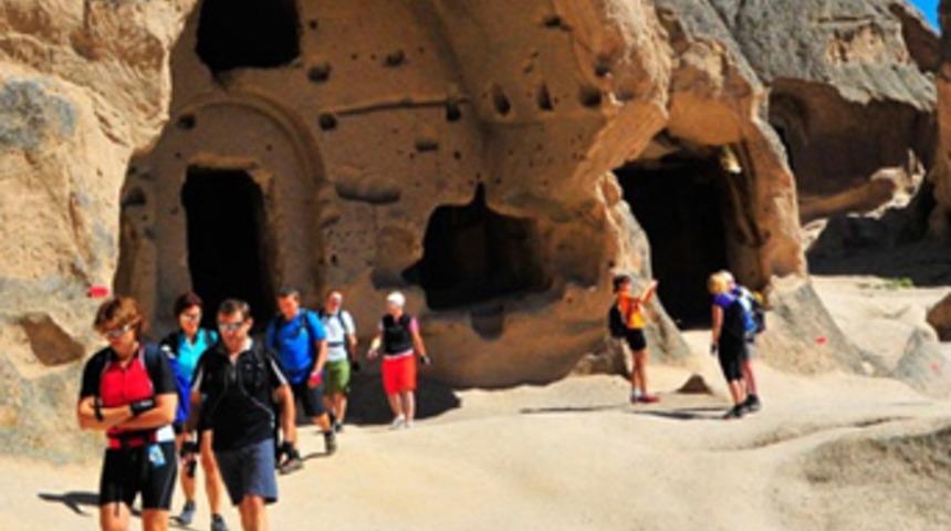 Türkiye'nin turizm gelirleri azaldı