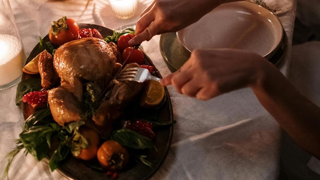 Yılbaşı gecesi bu ger&ccedil;eği g&ouml;z ardı etmeyin! Yılbaşı sofrasında yasak yok mu?  4