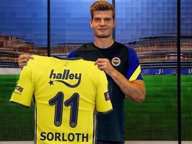 Herkes bu haberi bekliyordu! S&ouml;rloth Fenerbah&ccedil;e'ye mesaj g&ouml;nderdi