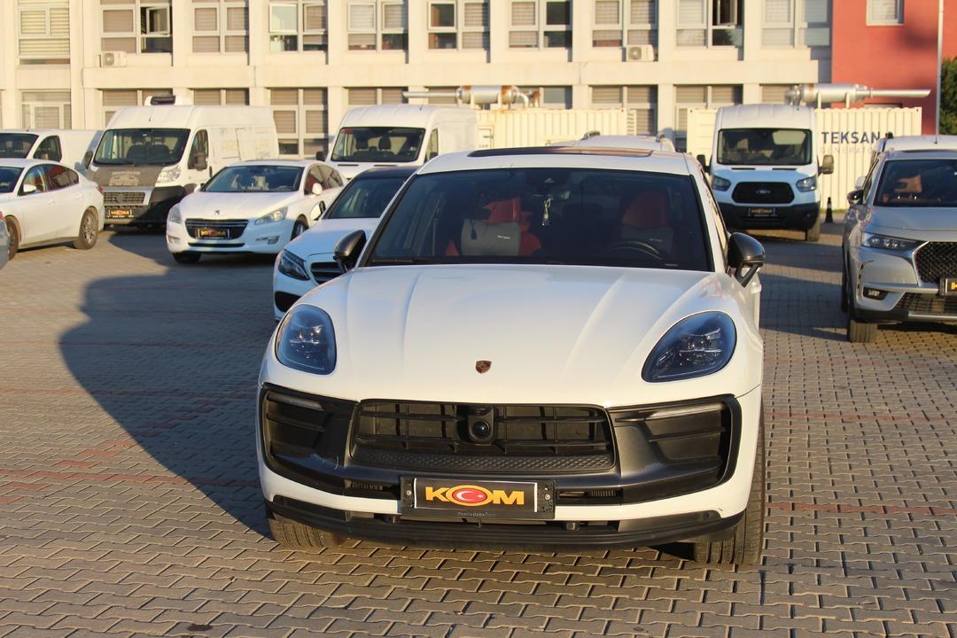 L&uuml;ks arabalar, evler, arsalar hepsine el kondu! Sevgilisi kucağında 8 kilo altınla yakalandı 7