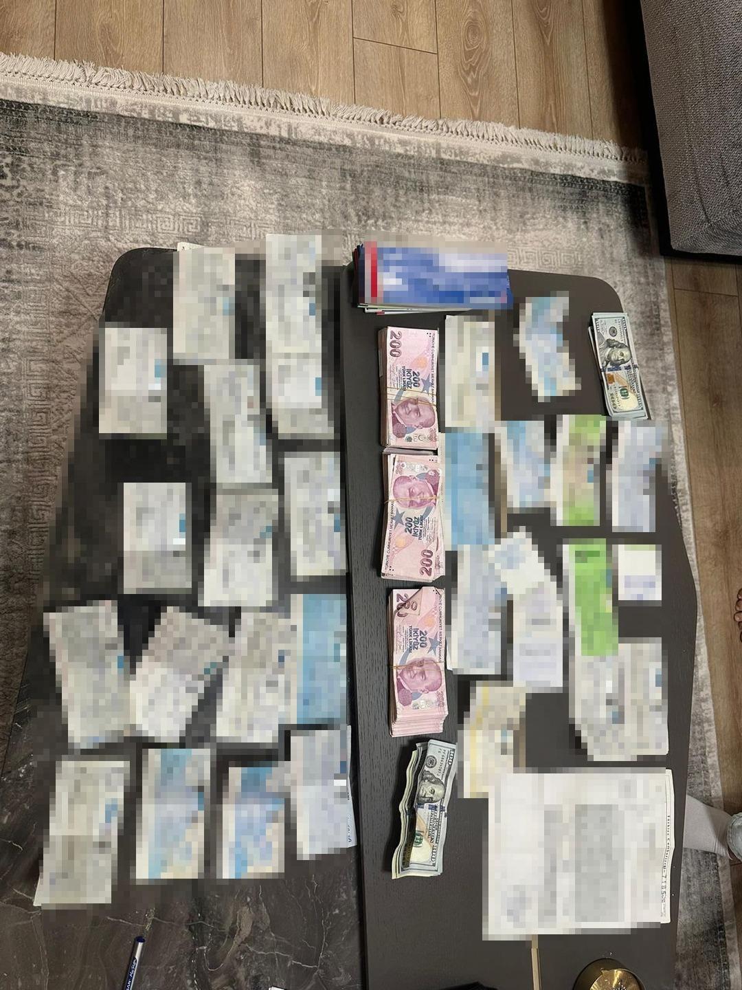 L&uuml;ks arabalar, evler, arsalar hepsine el kondu! Sevgilisi kucağında 8 kilo altınla yakalandı 11