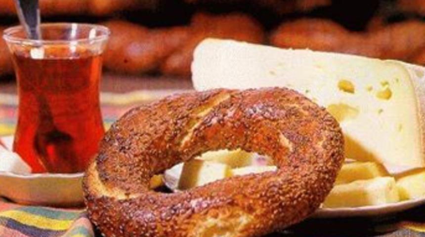 Açlık sınırı bin 379 lira