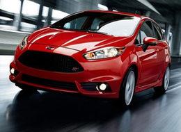 Ford 3 fabrikada üretime ara verdi