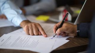 Yargıtay'dan karar: Sözleşmedeki küçük detay kefili borçtan kurtardı