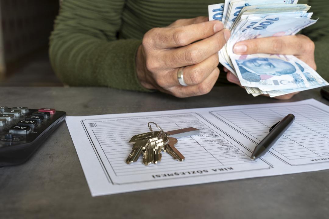 Yargıtay dan karar: S&ouml;zleşmedeki k&uuml;&ccedil;&uuml;k detay kefili bor&ccedil;tan kurtardı 2