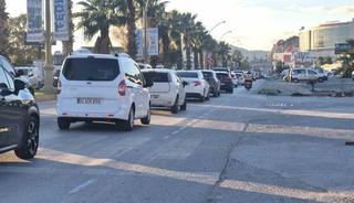 Bodrum&rsquo;da yeni yıl trafiği: "Uzun ara&ccedil; kuyrukları oluştu"