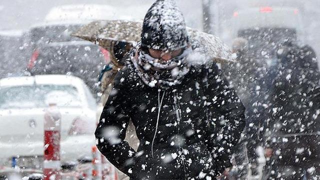 Kar yağışı kapıda! İstanbul Valiliği tarih ve saat verdi