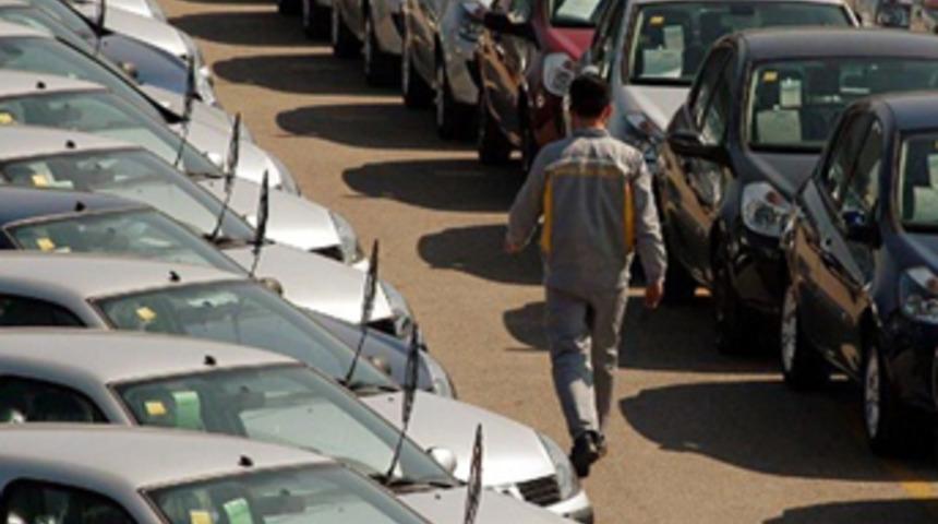 Otomobil ve hafif ticari satışları patladı