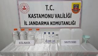 Kastamonu&rsquo;da yılbaşı &ouml;ncesi ka&ccedil;ak alkol operasyonu