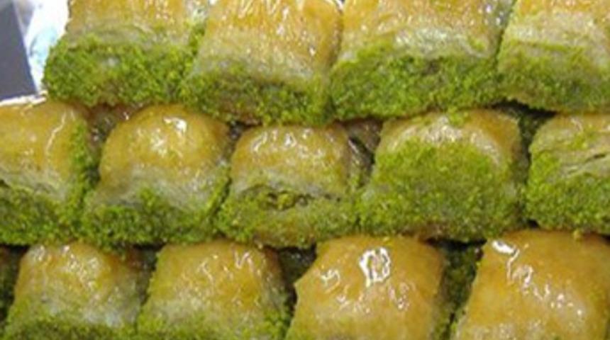 Bayramda şeker ve tatlıya dikkat!