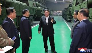 Kuzey Kore lideri Kim'den 2026 yılında savunma kapasitesini arttırma talimatı