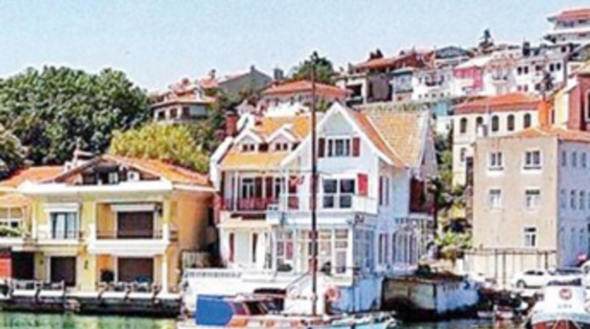 Yeniköy‘deki yalısını restoran yapıyor
