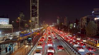 İstanbul’da trafik yoğunluğu akşam saatlerinde yüzde 83’e ulaştı