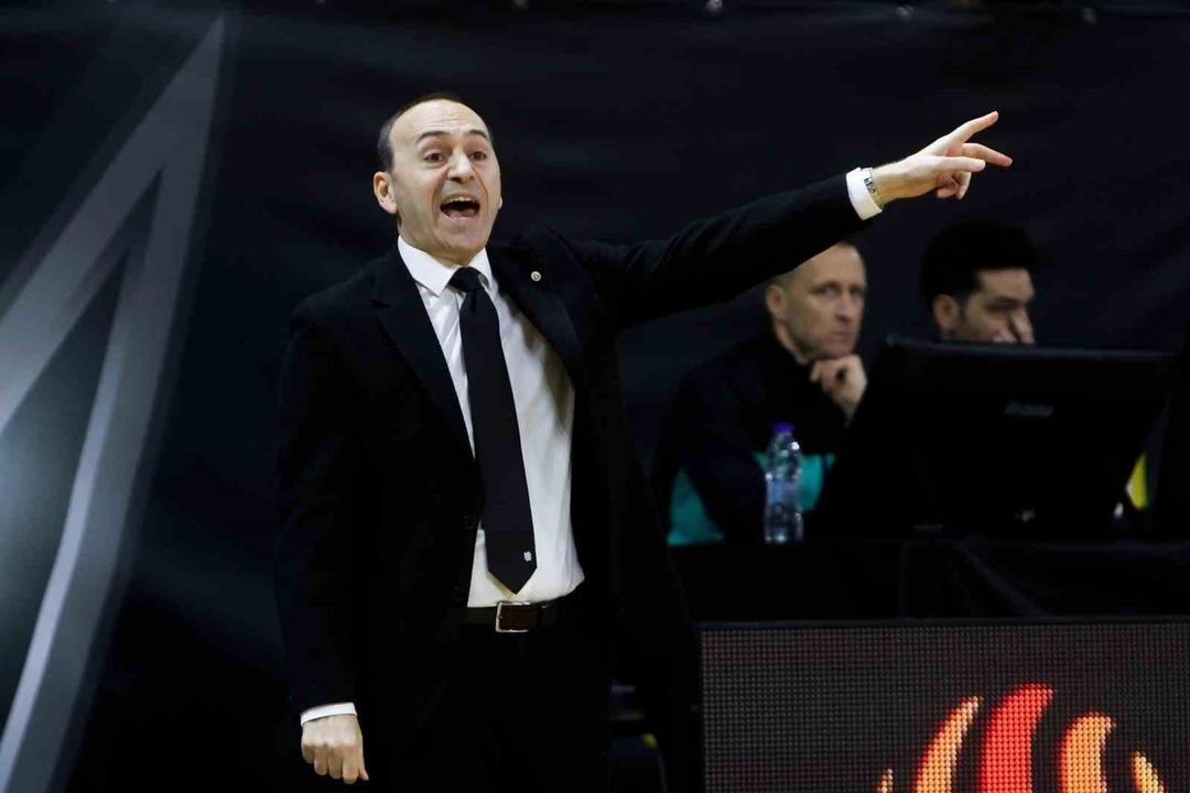 Galatasaray, başantren&ouml;r Yakup Sekizk&ouml;k ile yollarını ayırdı! 1