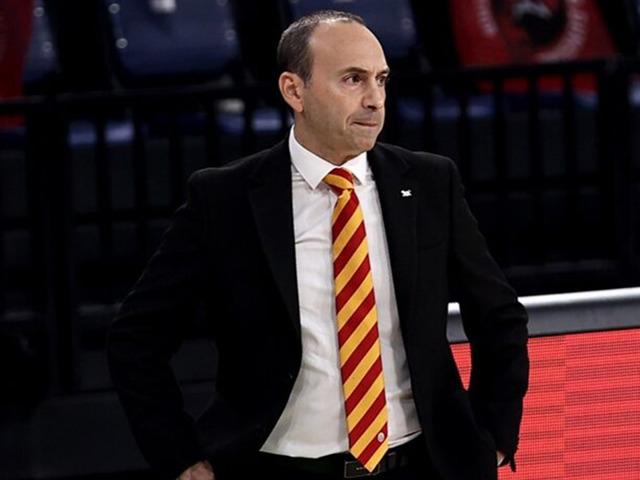 Galatasaray, başantren&ouml;r Yakup Sekizk&ouml;k ile yollarını ayırdı