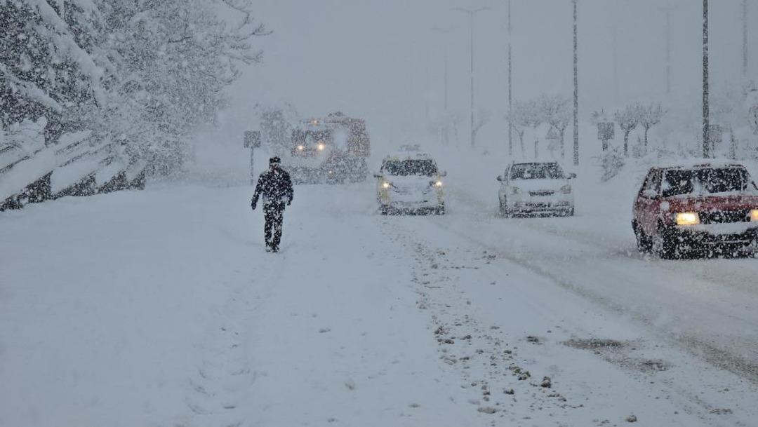 Yoğun kar yağışı sonrası okullara kar tatili haberleri art arda geldi: İşte 31 Aralık 2025 &ccedil;arşamba g&uuml;n&uuml; eğitime ara verilen iller 8
