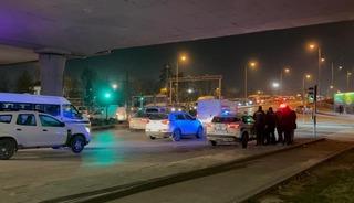 Otomobille hafif ticari ara&ccedil; &ccedil;arpıştı: 1 yaralı