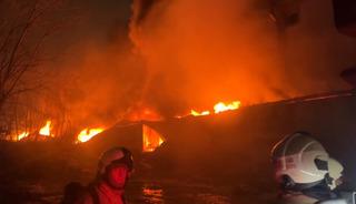 Saatler boyunca alev alev yandı